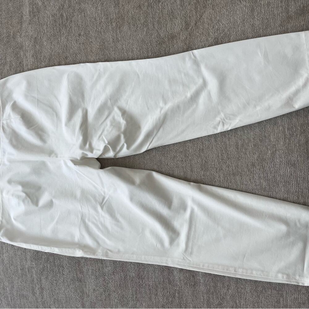 Lafayette 148 New York
Manhattan Cropped Pants - Picture 5 of 6